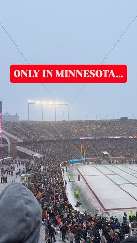Only in Minnesota…

#minnesota #gophers