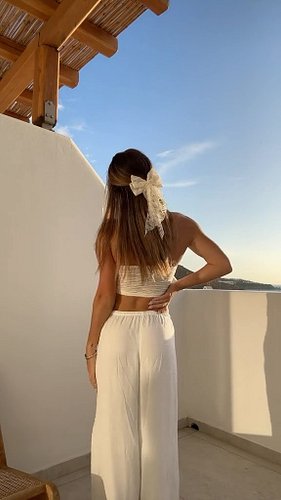 Do you like my little bow 🎀