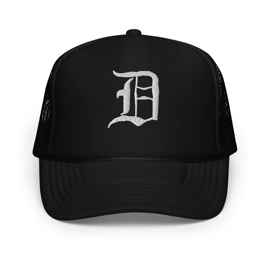 SNEAKY DEE BAGS TRUCKER HAT product image (1)
