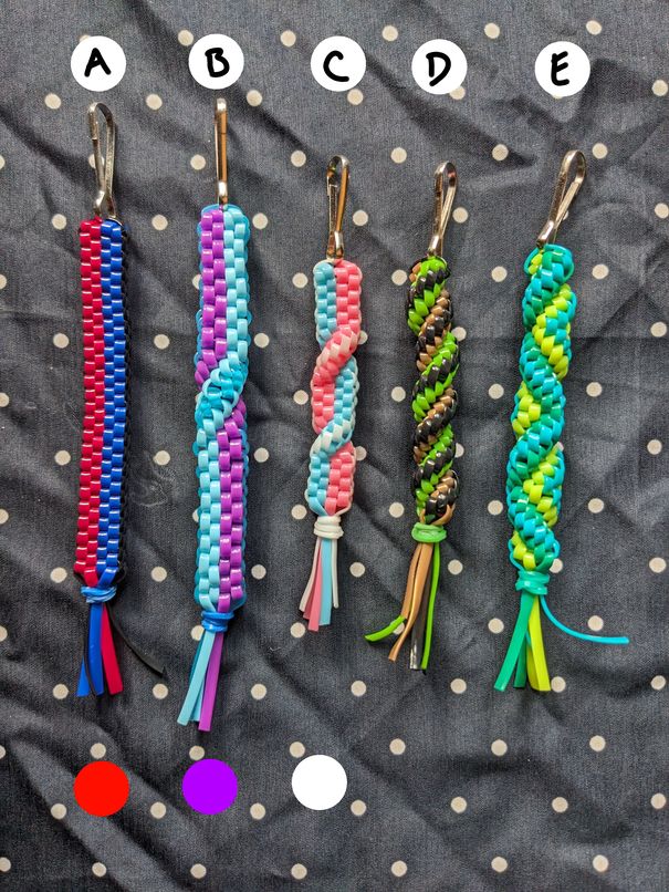 3-String Scoubidou Keychains product image (1)