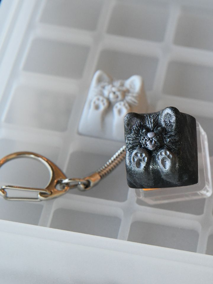 Cat Keycap Fidget Toys with Keychain product image (1)