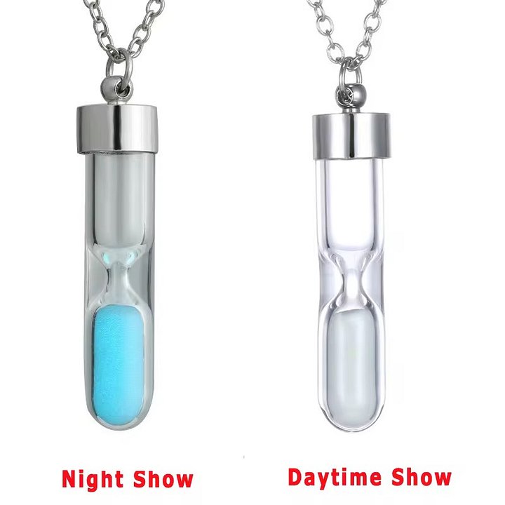 Kay’s Soul Hourglass Necklace [PRE-ORDER ONLY] product image (2)