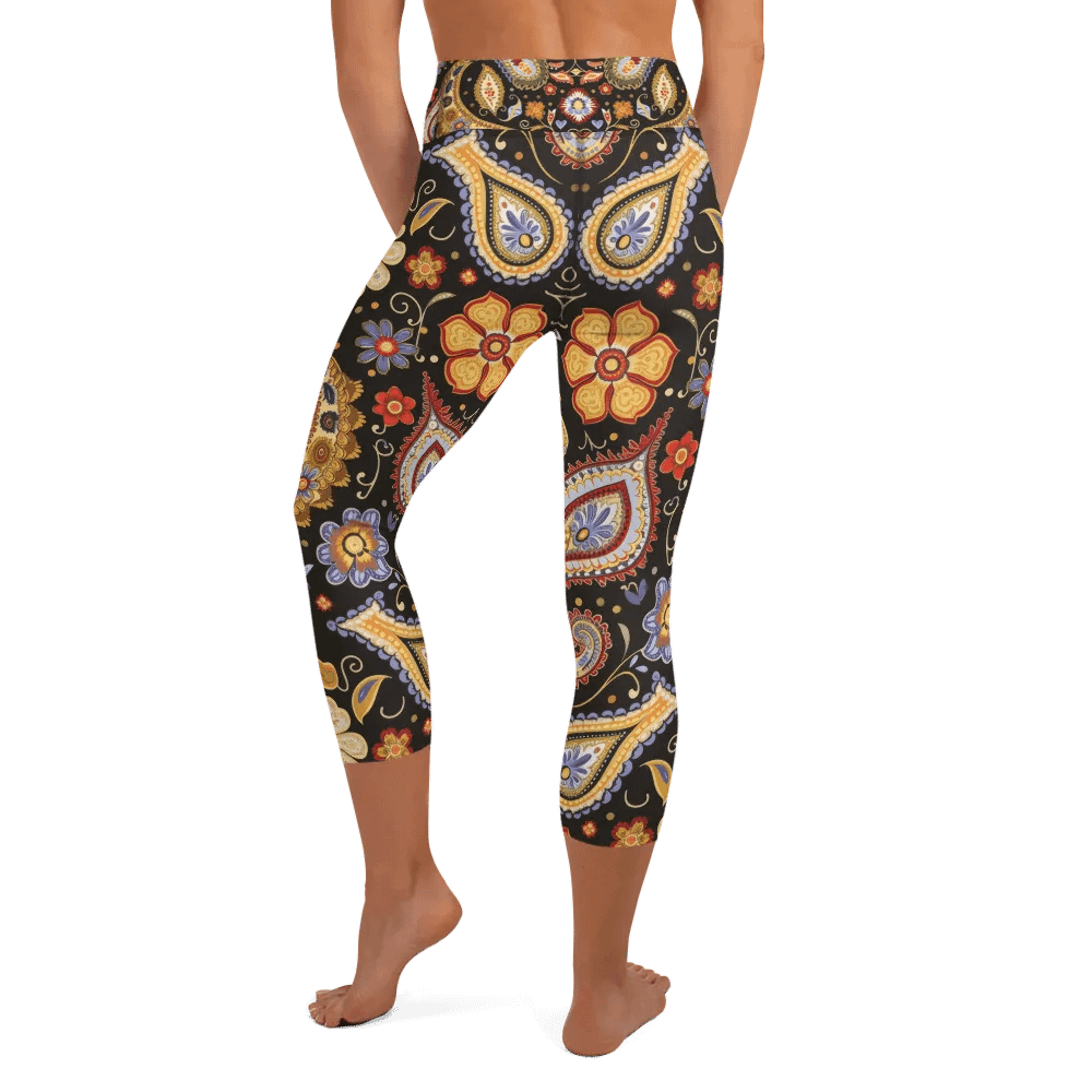 Flower Paisley Brown Yoga Capri Leggings product image (4)