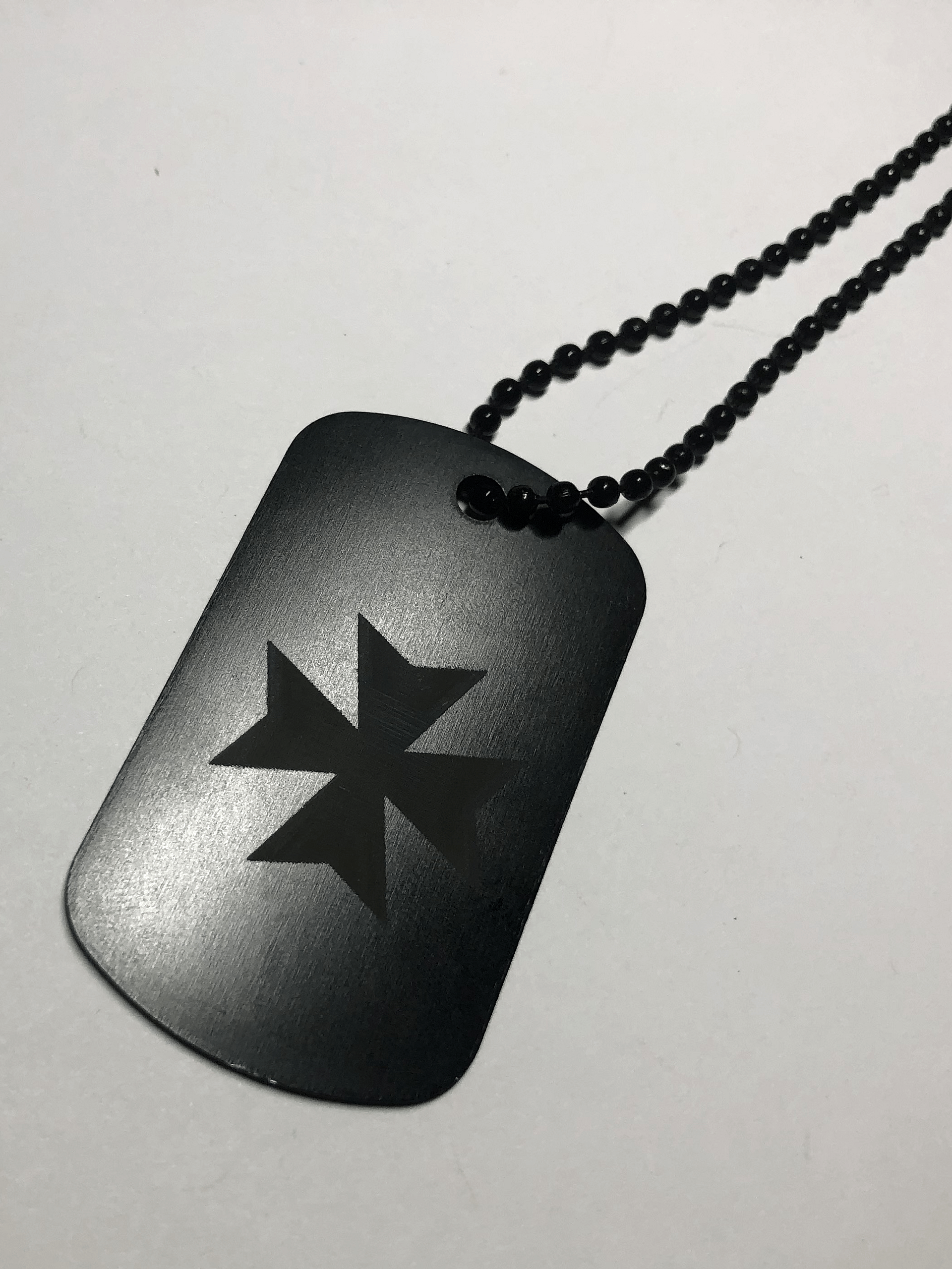 TEMPLARS - Engraved Dog Tag Pendant Necklace product image (3)
