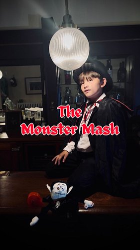 Happy Halloween! Soren & Smoky do the Monster Mash. With painted window scenes from Hastings on Hudson. Warburton Avenue/Main...