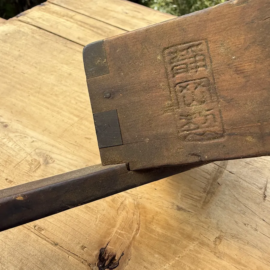 🎎 Antique Japanese Wooden Masu Scoop with Handle – Early Showa to Taisho Era Merchant Tool product image (5)