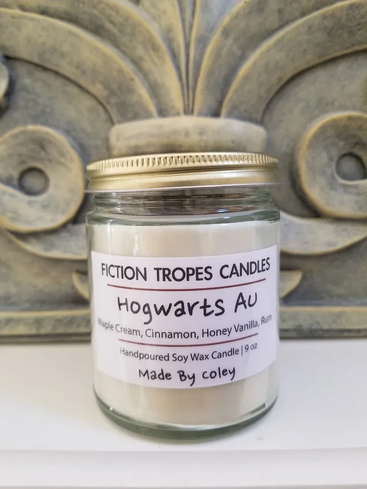 Hogwarts AU Candle (Fiction Tropes Candles) product image (1)