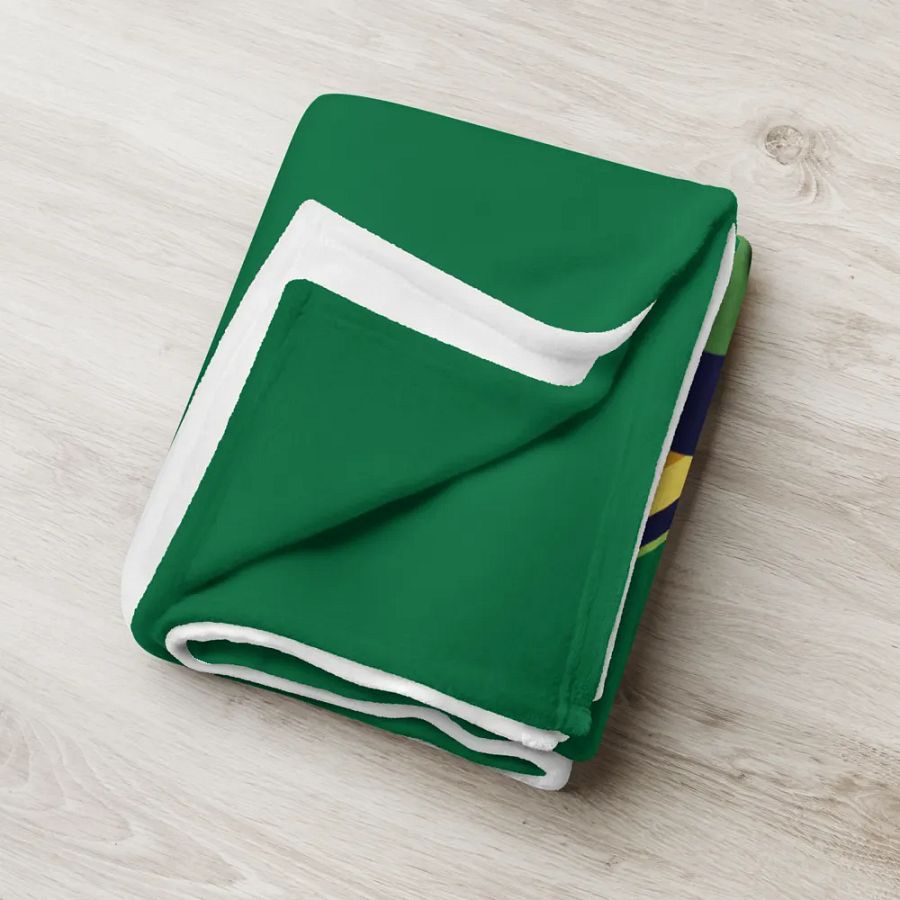 Lone Wolf Throw Blanket product image (7)