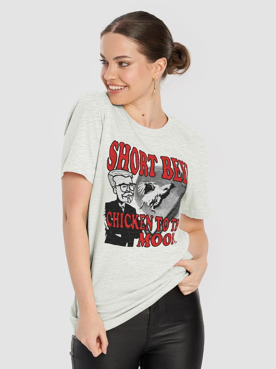 Short Beef, Chicken to the Moon! Shirt product image (6)