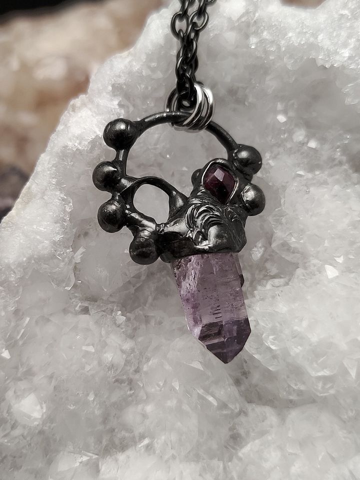 Sorcery Talisman - VeraCruz Babe product image (2)
