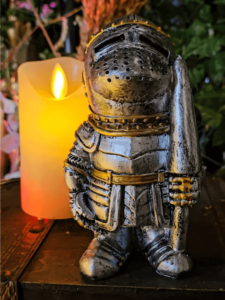 The Armored Kingdom Sentinel Knight Collectible product image (1)