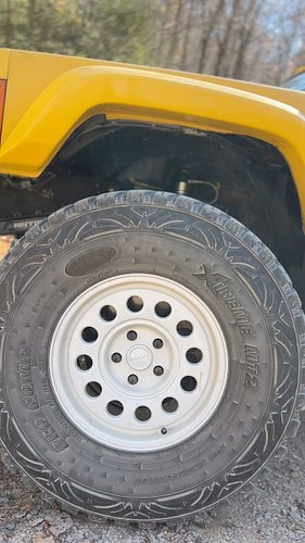 I know it sounds crazy but this is the first time I’ve had the Spool Bus “off road” since doing the @nomadwheel 591 Convoy wh...