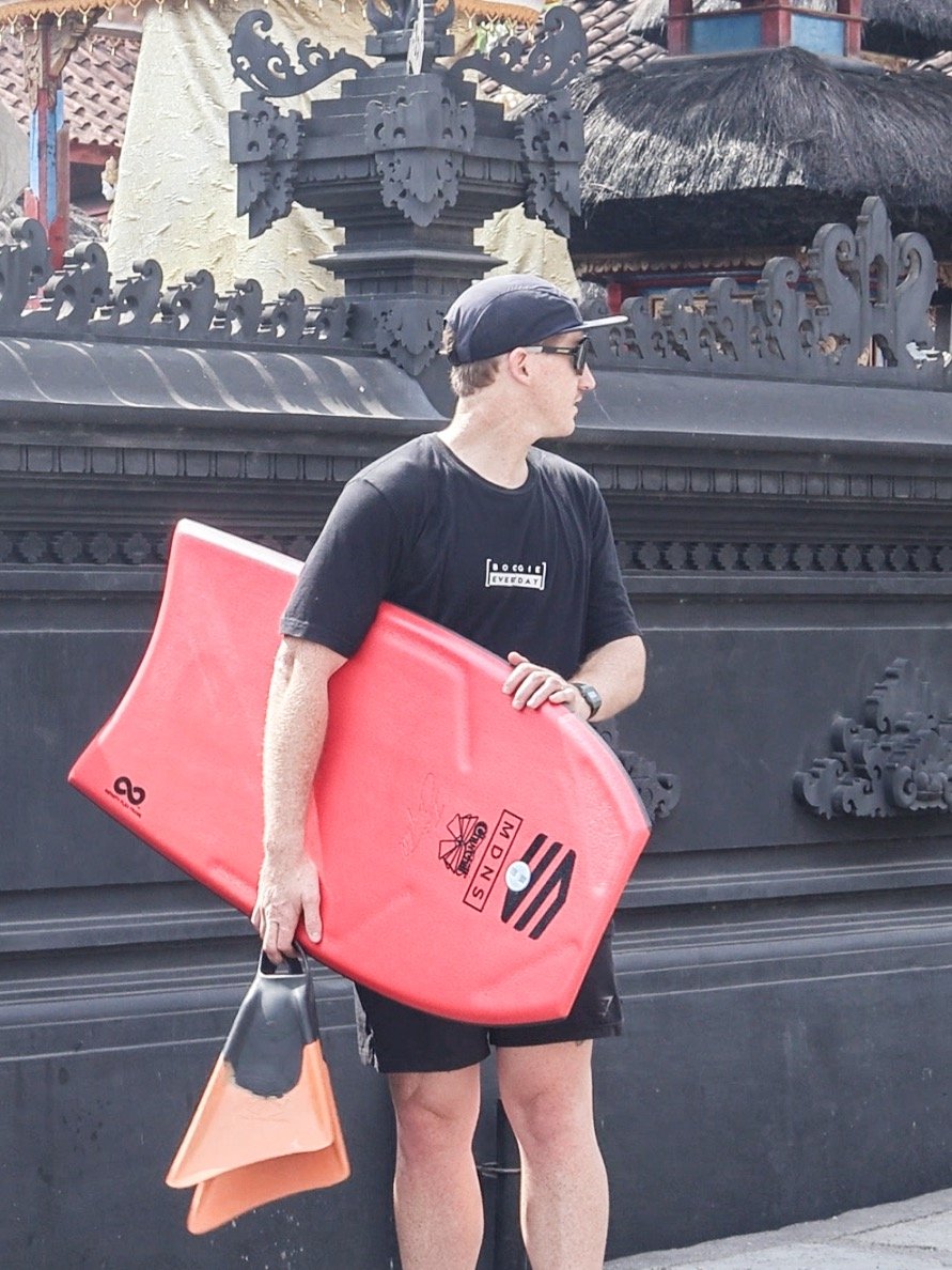 B&W Tee product image (5)