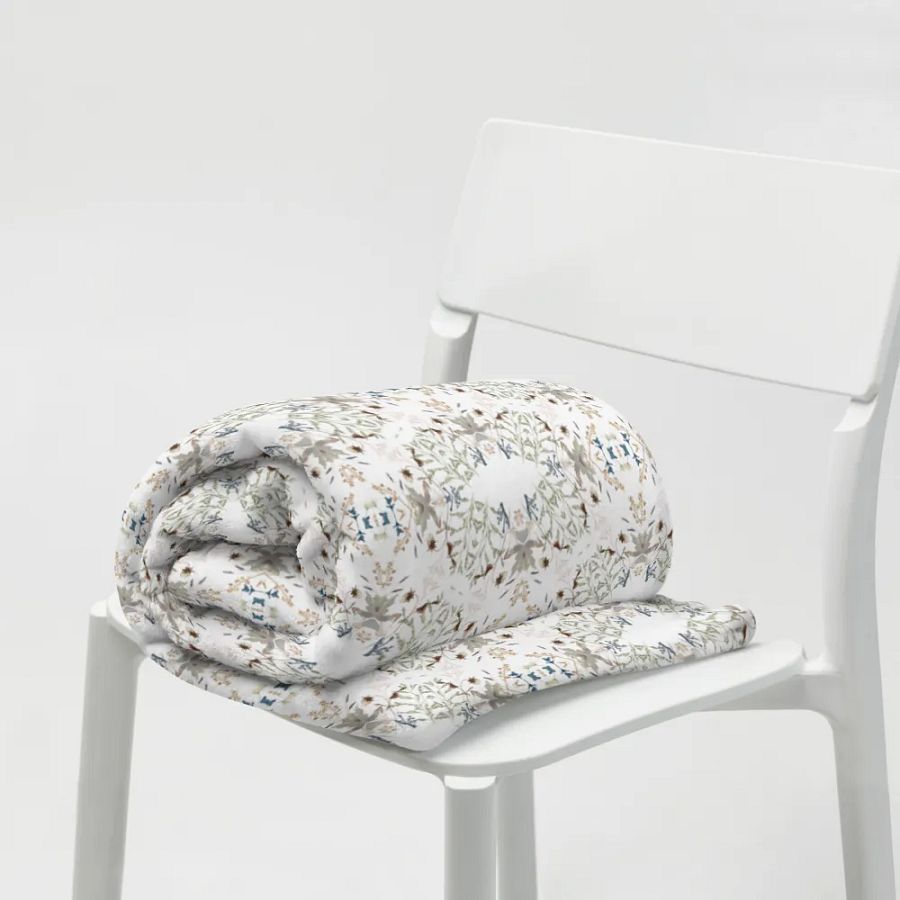 Tranquil Diamond Throw Blanket product image (3)