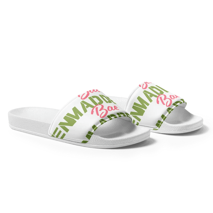 MaddenBae Womens Signature Slides White product image (1)