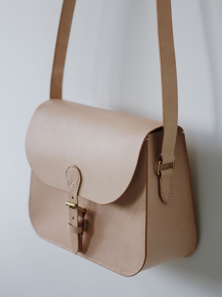 SAMPLE SALE - Vegetable Tanned Leather Saddle Bag in Natural product image (1)