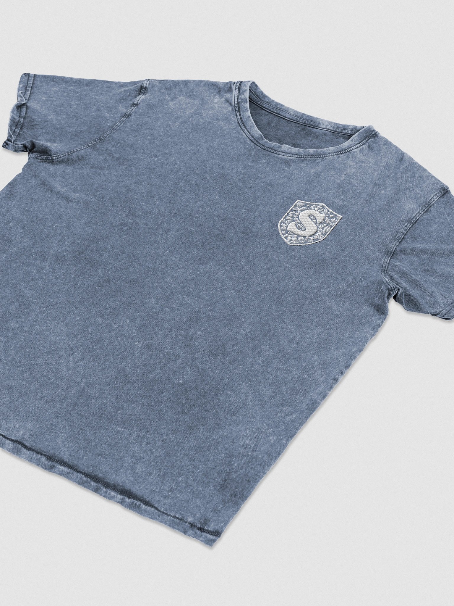Embroidered Summer Club Tshirt product image (5)