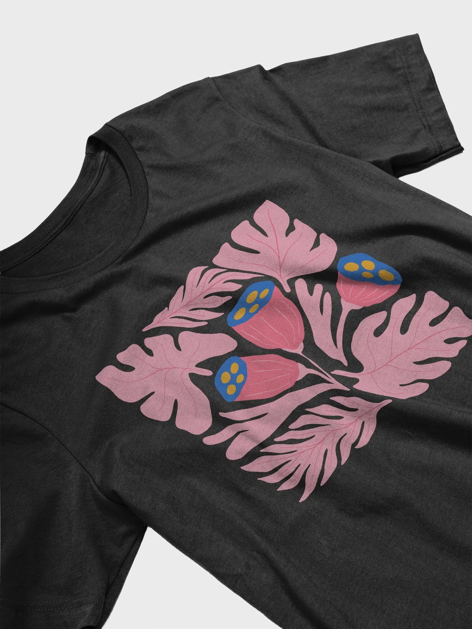 Garden Grace T-Shirt product image (3)