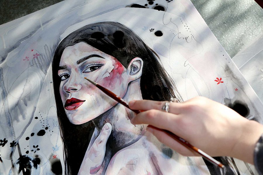 BEAUTIFUL UNDONE product image (4)