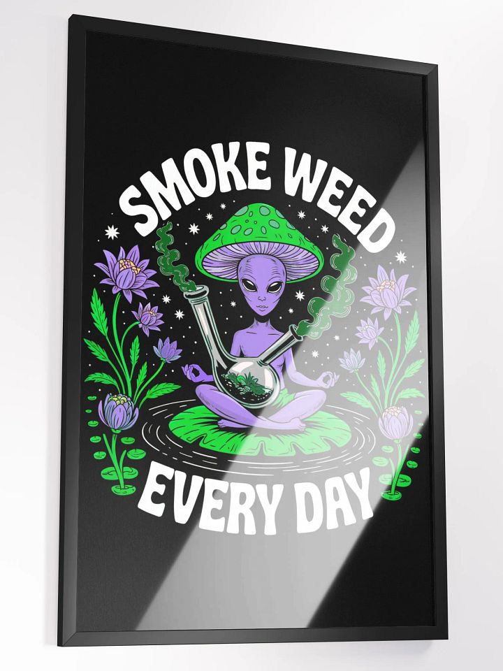 Smoke Weed Every Day Framed Matte product image (2)