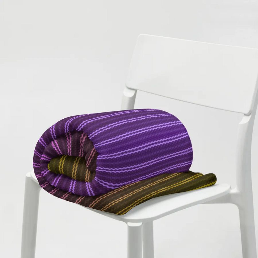 Elegant Chain Striped Throw Blanket product image (9)