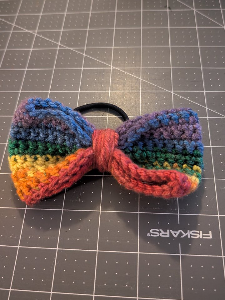 Crochet hair bow product image (1)
