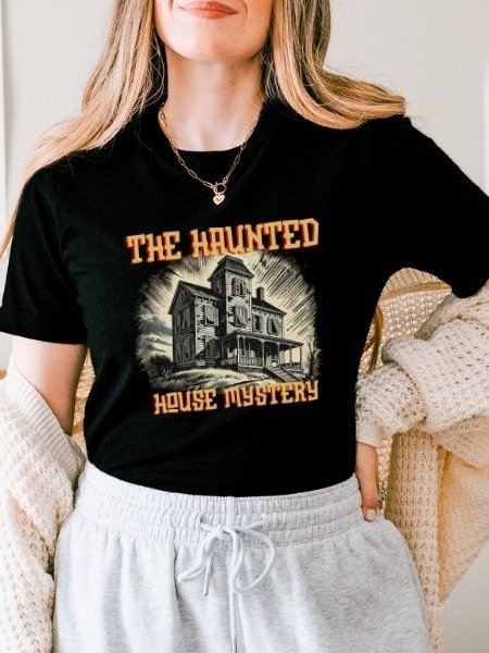 The Shrieking Shack Funny Vintage Pulp Mystery Harry Potter Shirt product image (28)