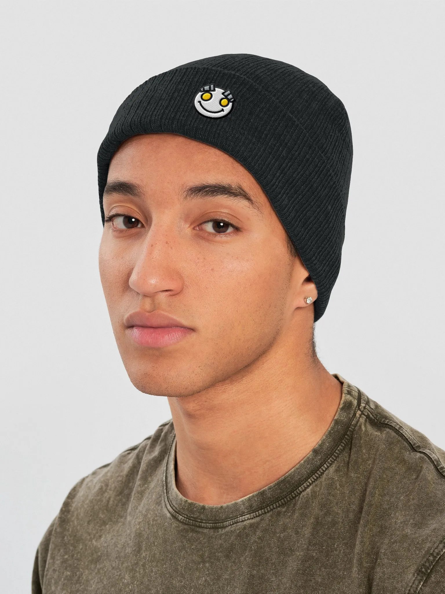SMILE Beanie product image (4)