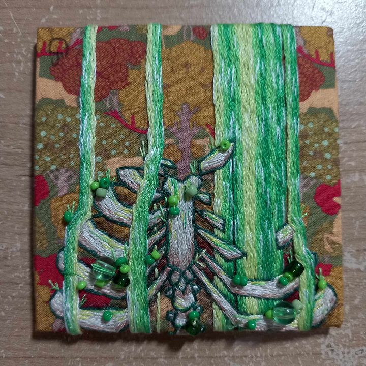 Garden of Ribs Embroidery Square product image (2)