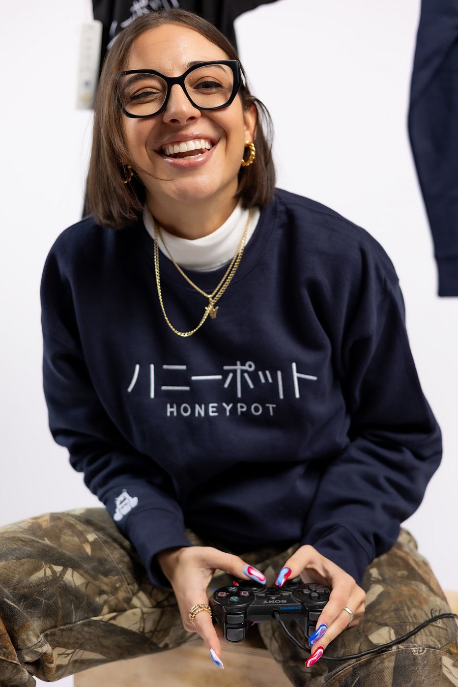 Honeypot Katakana Premium Embroidered Crewneck product image (1)