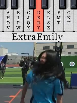 @extraemily VS @callmeagentzero | Piano Jingle Showdown! #streamergames #piano #jingle