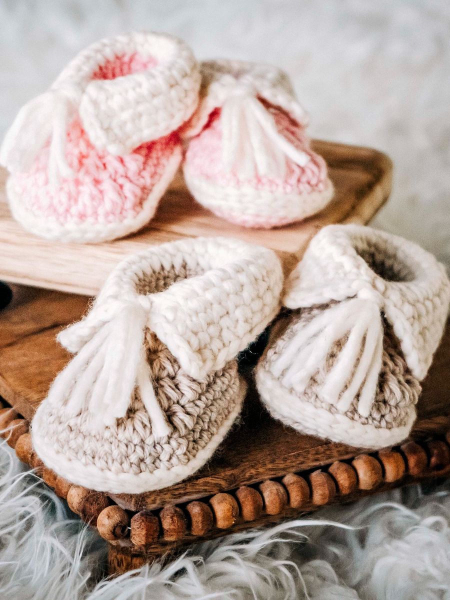 Cute Crochet Baby Boots Free Pattern product image (1)