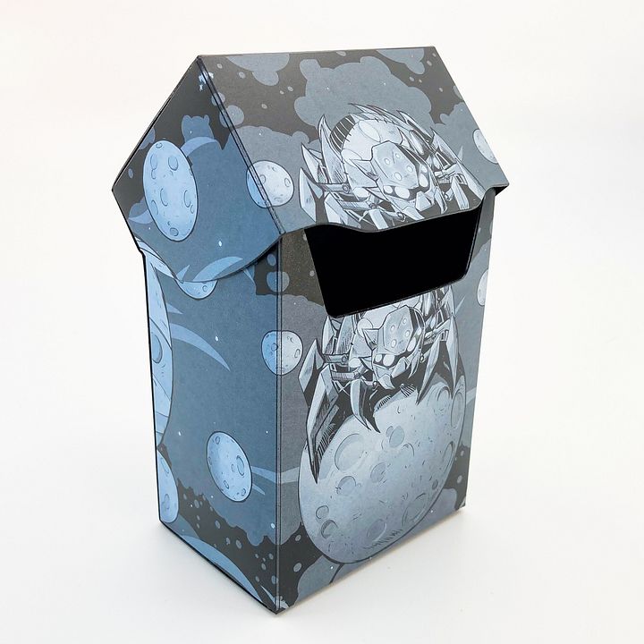 Spider in Space 80+ Card Plastic Deck Box product image (1)