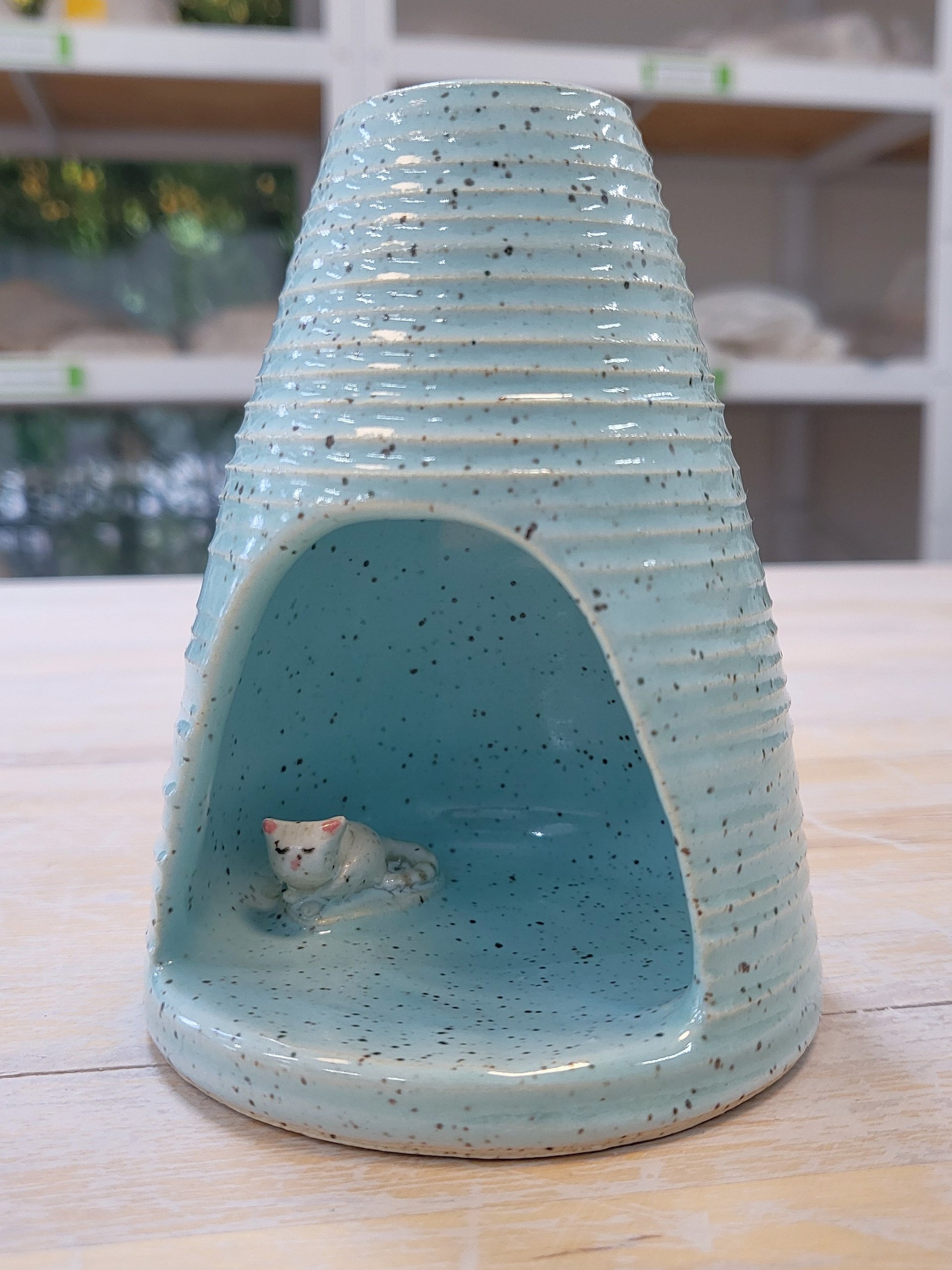 custom cozy cave (incense holder) product image (4)
