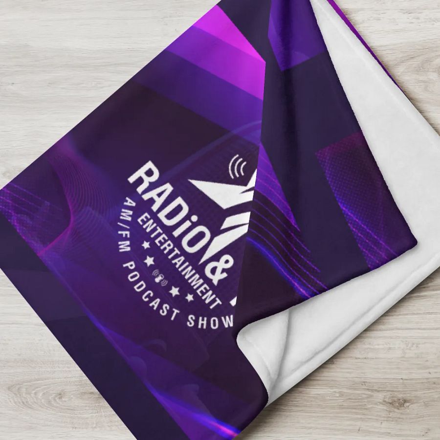 RDTV Pod-Fam Throw Blankets product image (5)