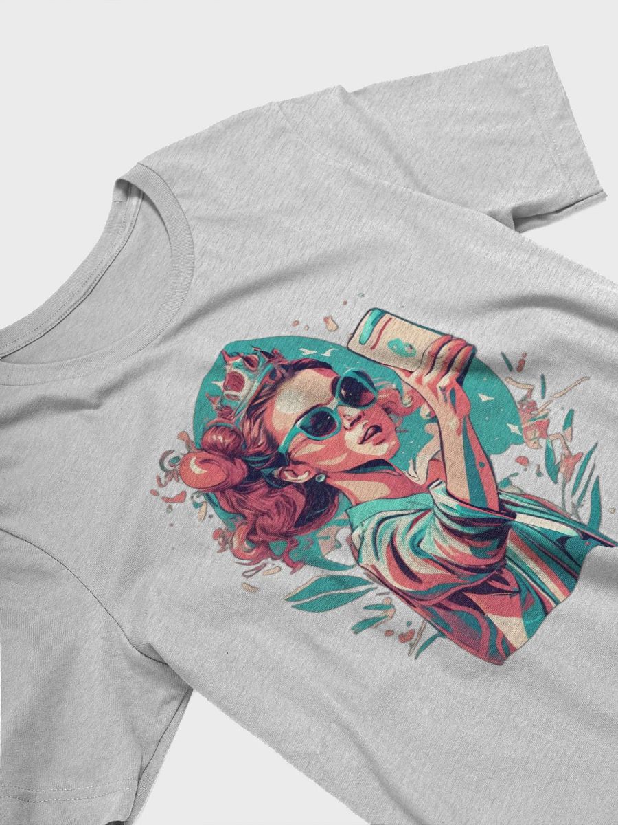 Queen of the Selfies T-shirt - v4 product image (4)