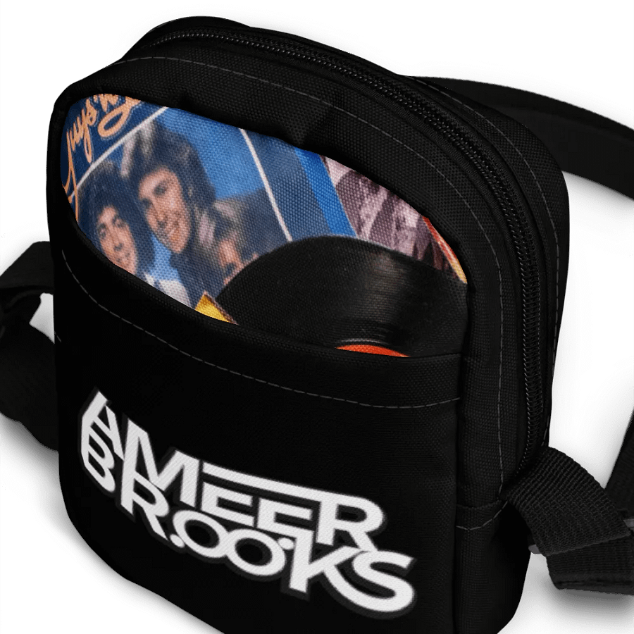 Main Logo Crossbody product image (10)
