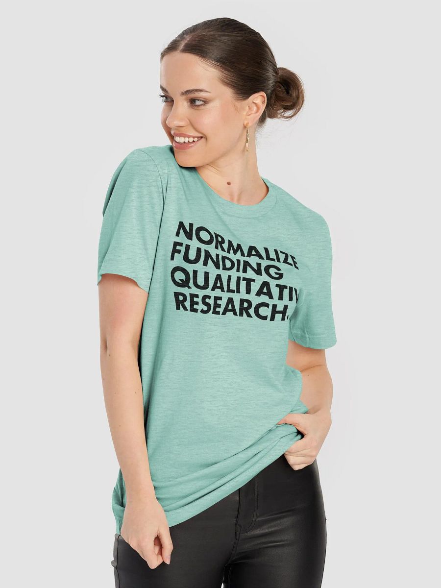 Fund Qualitative Research T-Shirt product image (43)