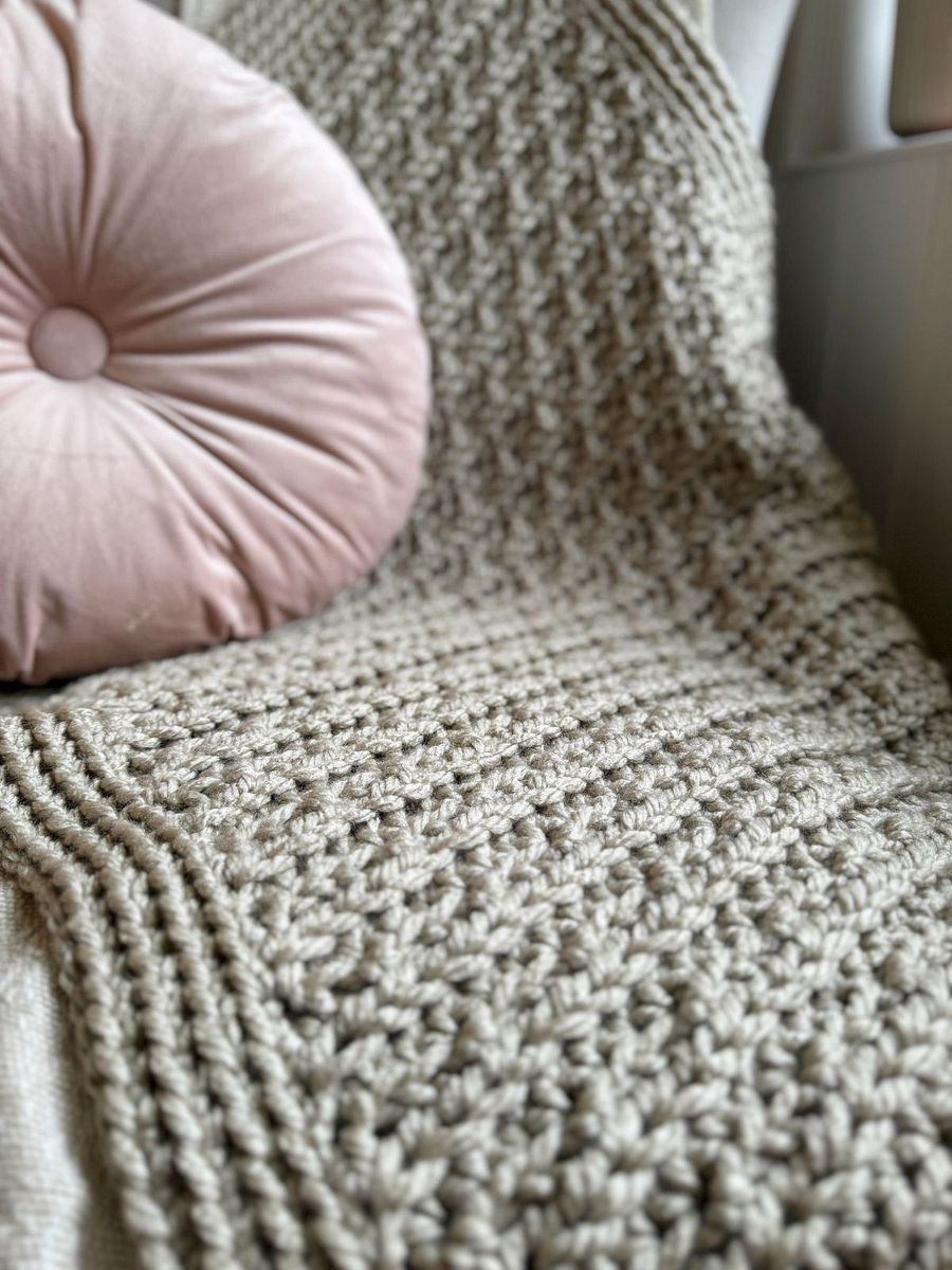 Mystical Blanket / Easy Chunky Crochet Blanket Pattern in 4 Sizes product image (2)