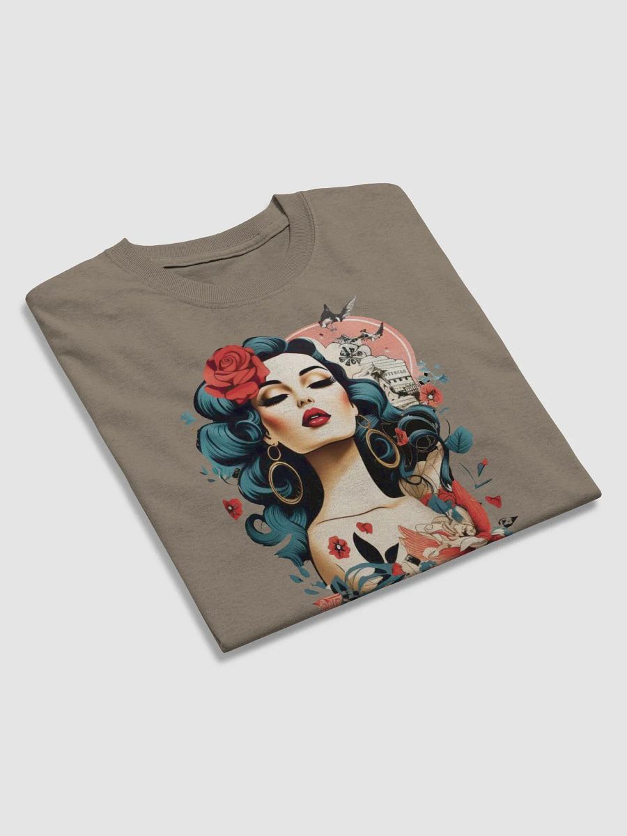 GIOMO Beauty is Hindsight T-shirt product image (20)