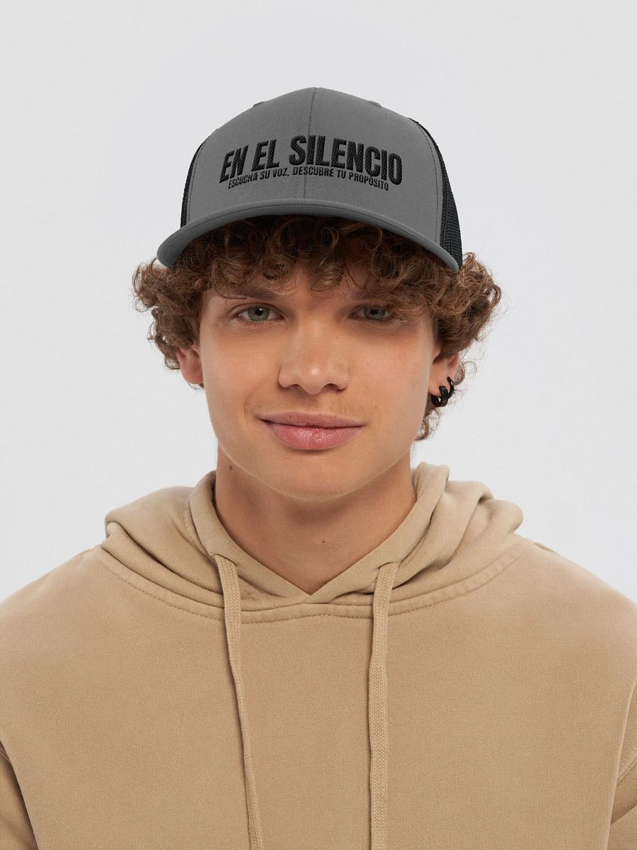 En El Silencio Trucker Cap Light product image (9)