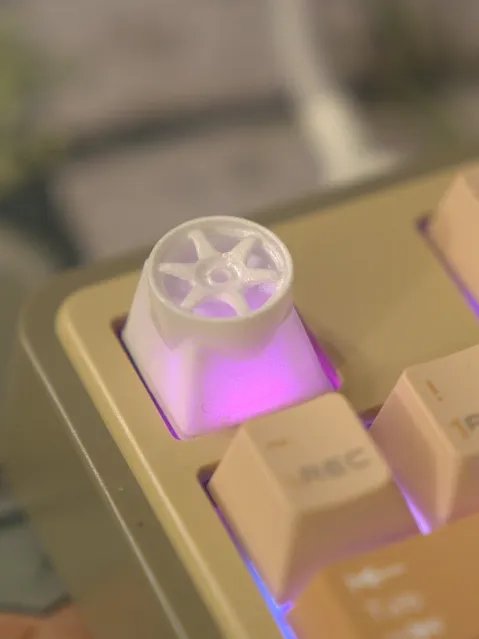 Artisan TE37 Rim Keycaps product image (2)