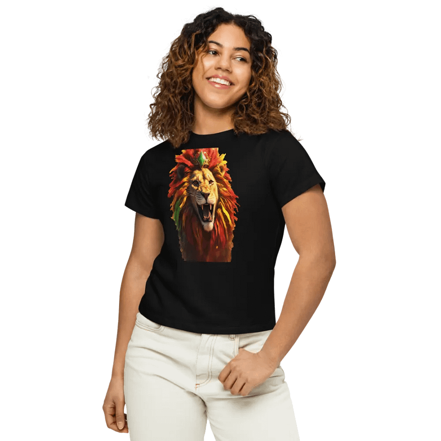 Majestic Mane Lion Crowned Tee product image (20)