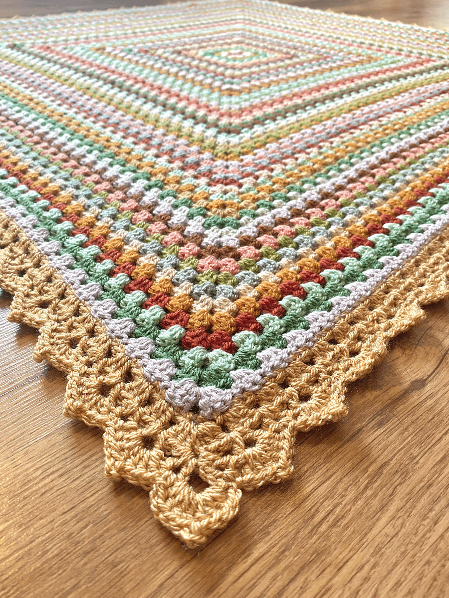 Granny Love Blanket Pattern product image (4)