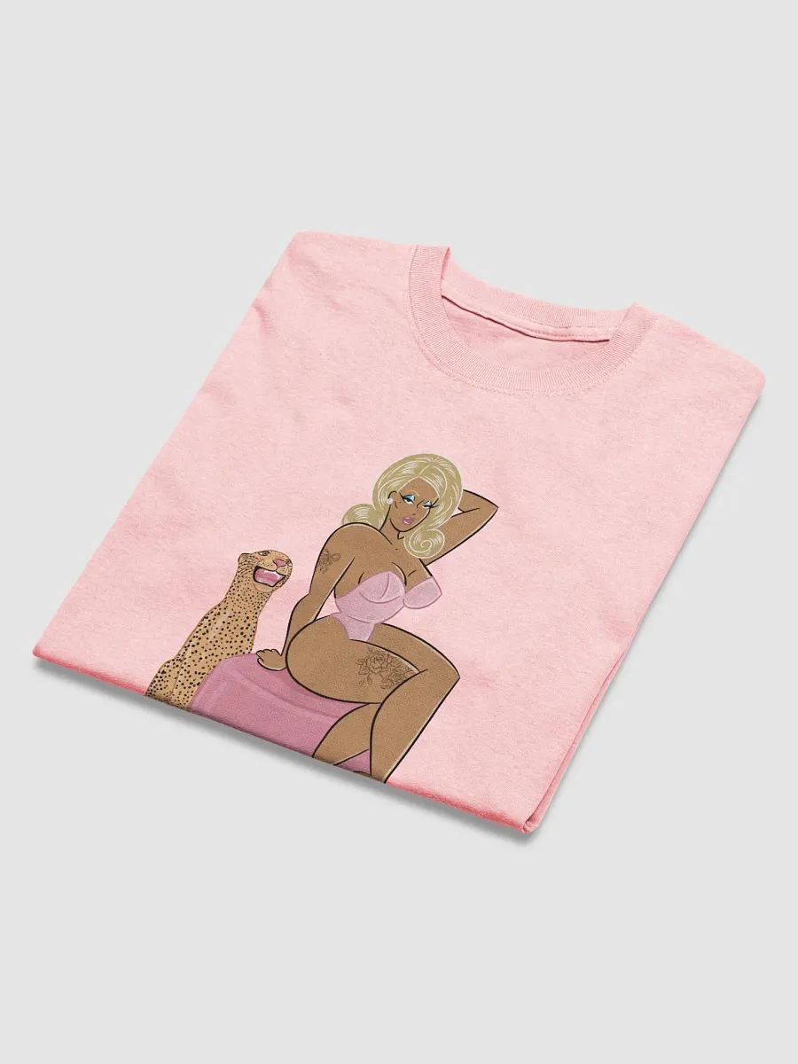 Fashionista t-shirt product image (11)