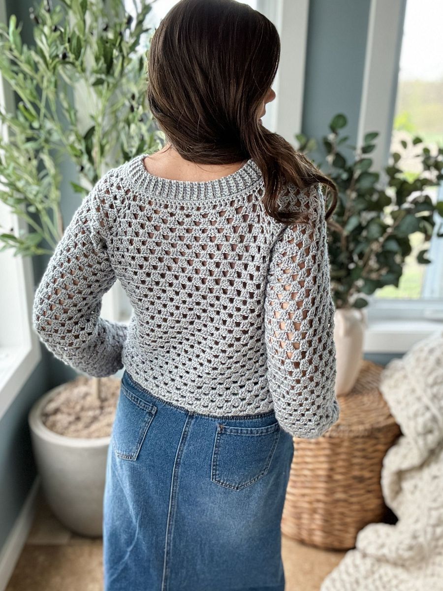 Granny Pop V-Neck Sweater Crochet Pattern product image (6)