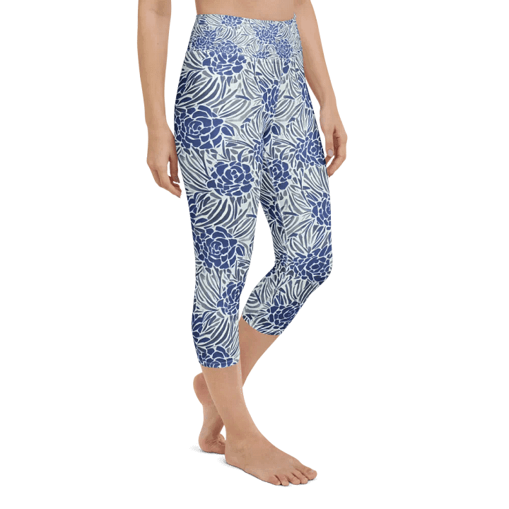 Blue Roses Capri Leggings product image (2)