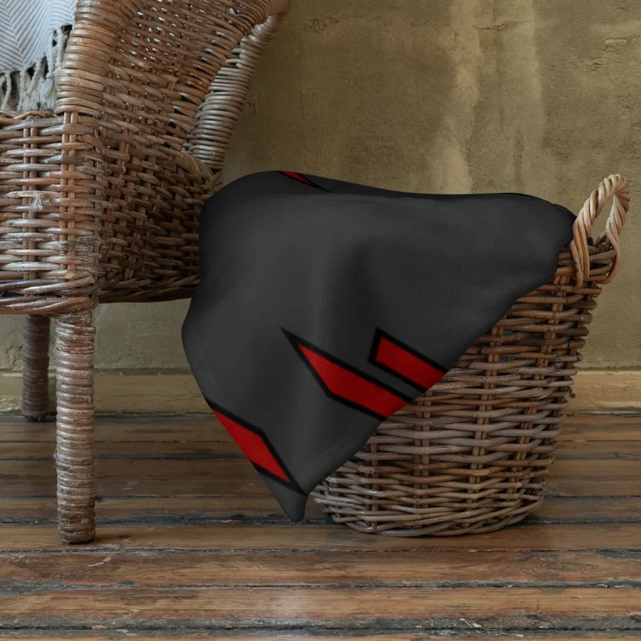 CRIMSON BLANKIE product image (10)