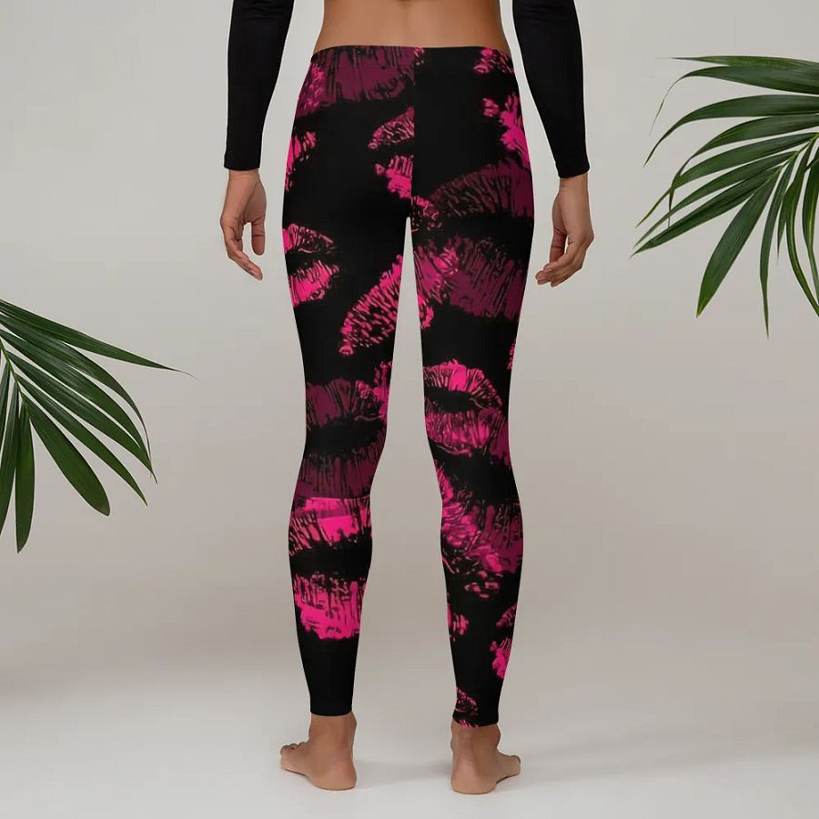 Kiss Me Quick All-Over Leggings product image (4)