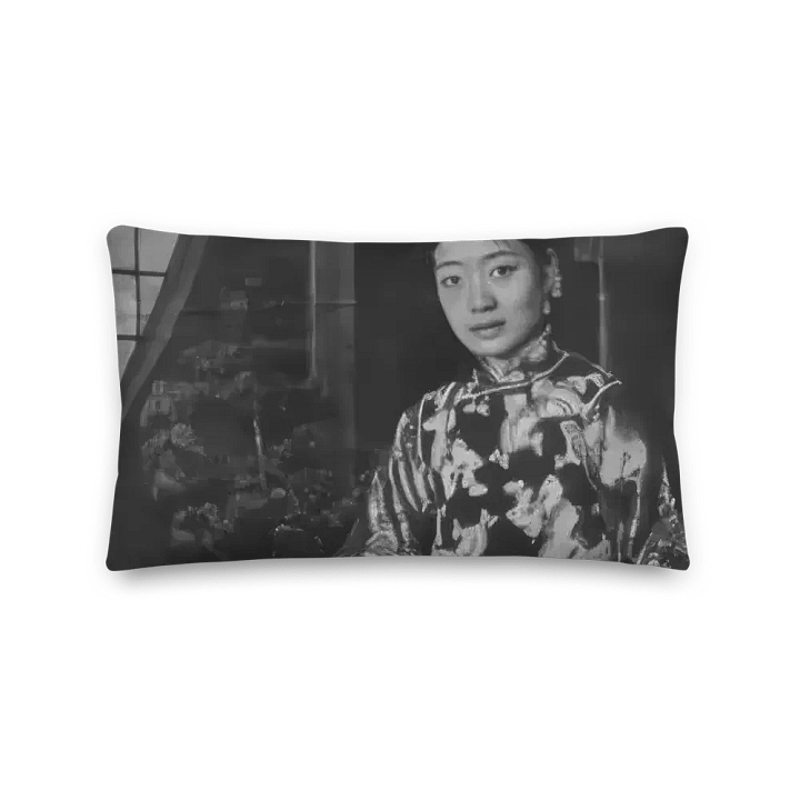 Vintage Last Empress Cushion product image (1)